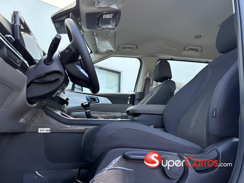 2026 Kia Carnival — foto 4 / 9