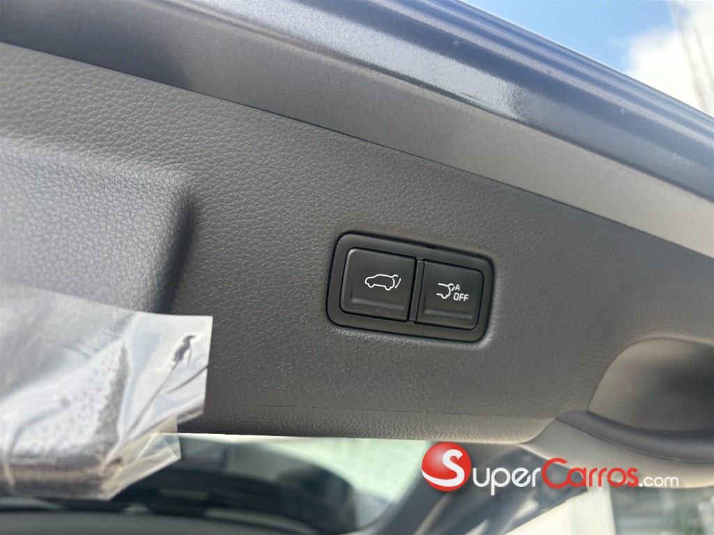 2026 Kia Carnival — foto 9 / 12
