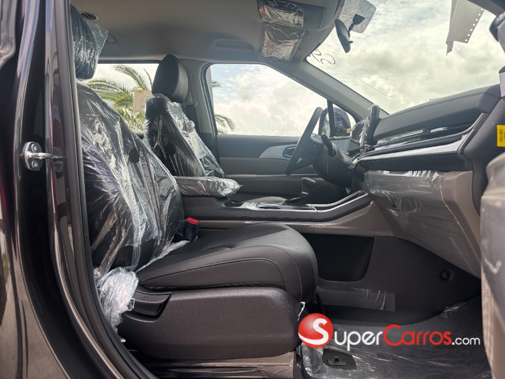 2026 Kia Carnival — foto 10 / 12