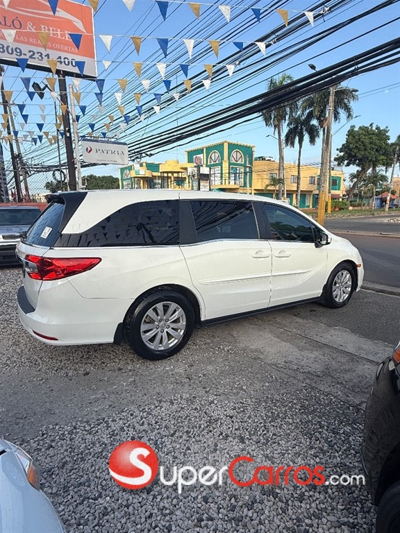 2020 Honda Odyssey — foto 6 / 11