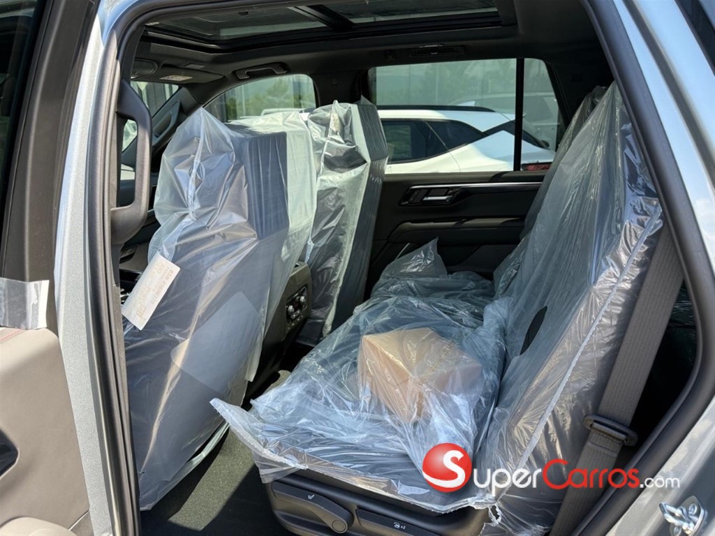 2026 Chevrolet Tahoe RST Duramax — foto 6 / 10