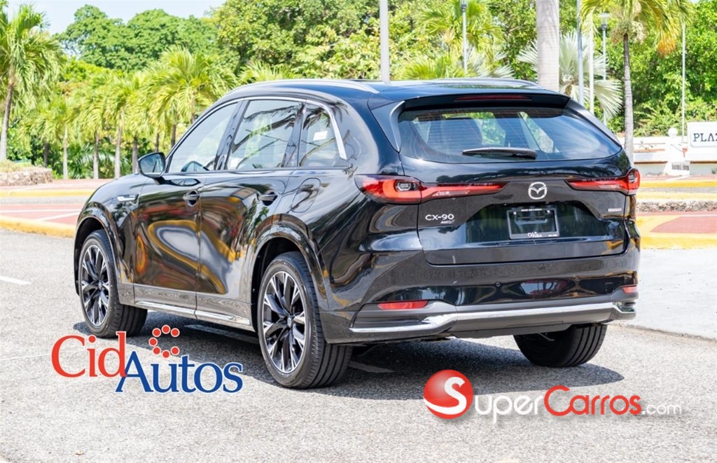 2027 Mazda CX-90 — foto 4 / 12