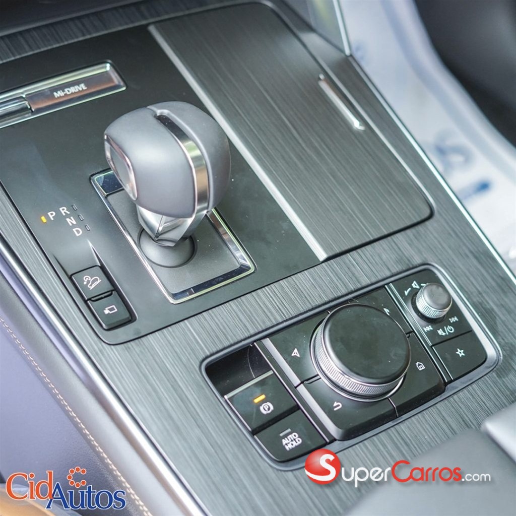 2027 Mazda CX-90 — foto 7 / 12