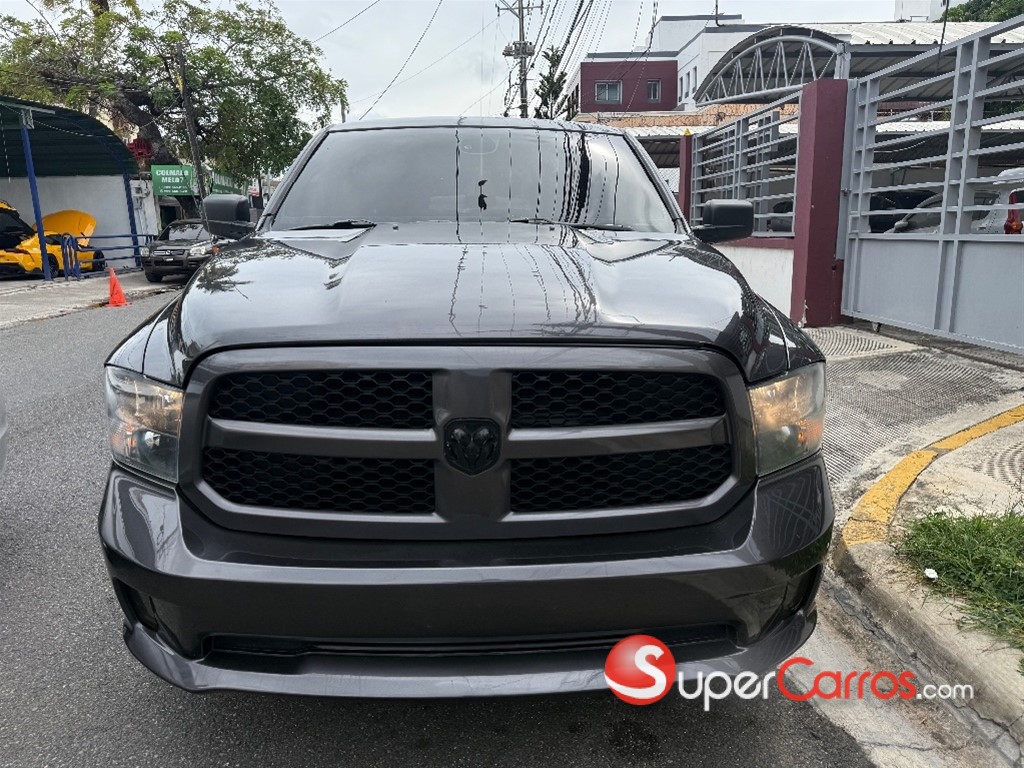2018 Ram 1500 — foto 2 / 7