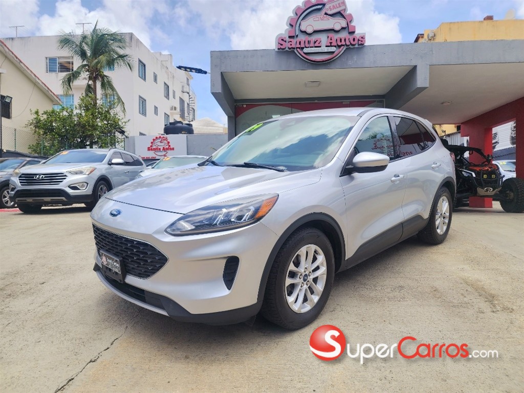 2020 Ford Escape SE
