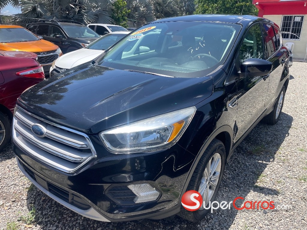 2019 Ford Escape SE — foto 2 / 8
