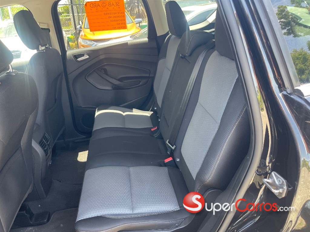 2019 Ford Escape SE — foto 7 / 8