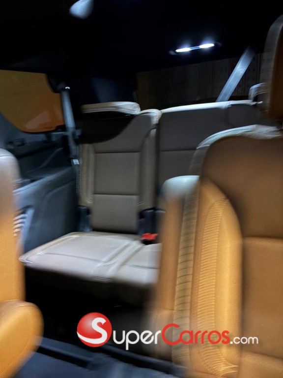 2021 Chevrolet Tahoe Highcountry — foto 3 / 8