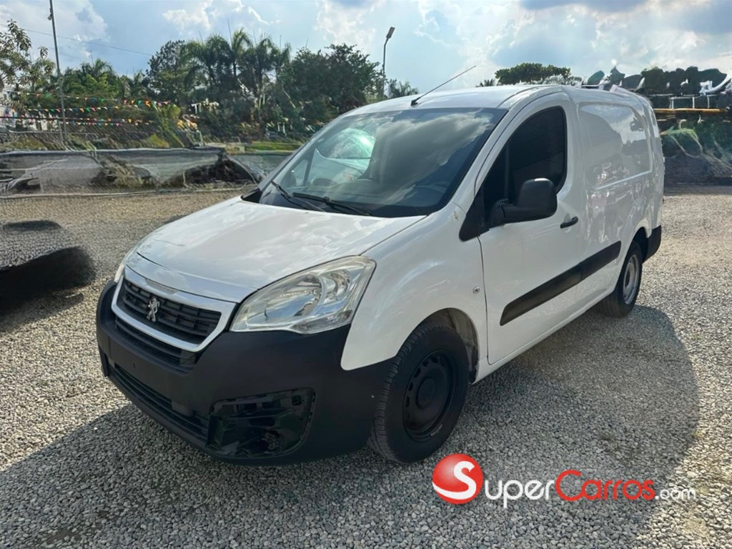 2019 Peugeot Partner — foto 3 / 6