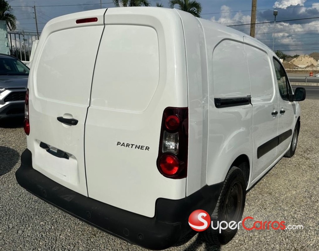 2019 Peugeot Partner — foto 4 / 6