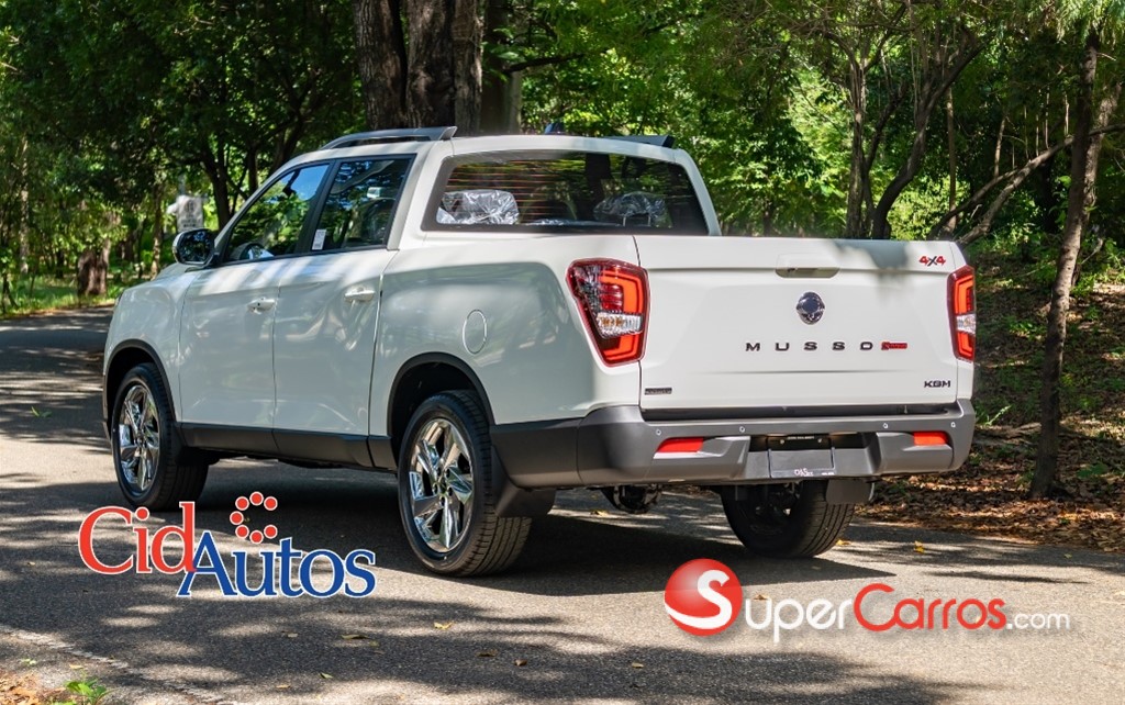 2026 KGM Musso Grand LIMITED — foto 4 / 9