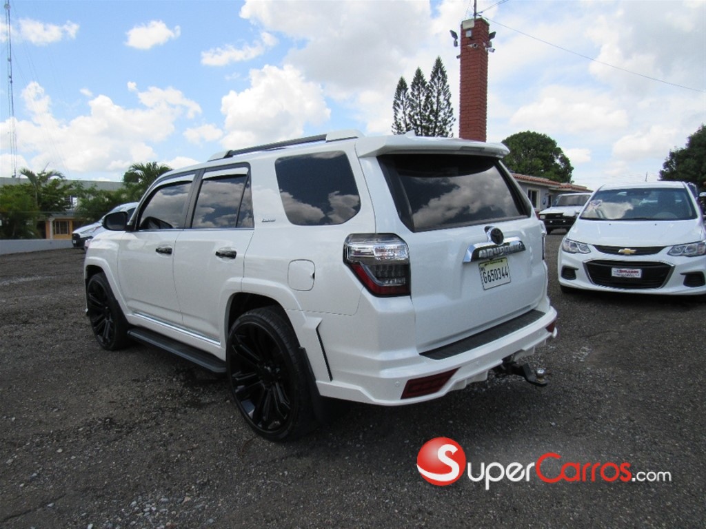 2019 Toyota 4 Runner Limited — foto 4 / 12