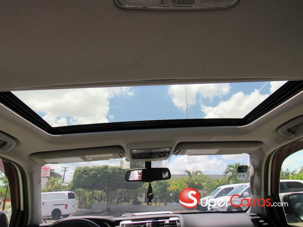 2019 Toyota 4 Runner Limited — foto 8 / 12