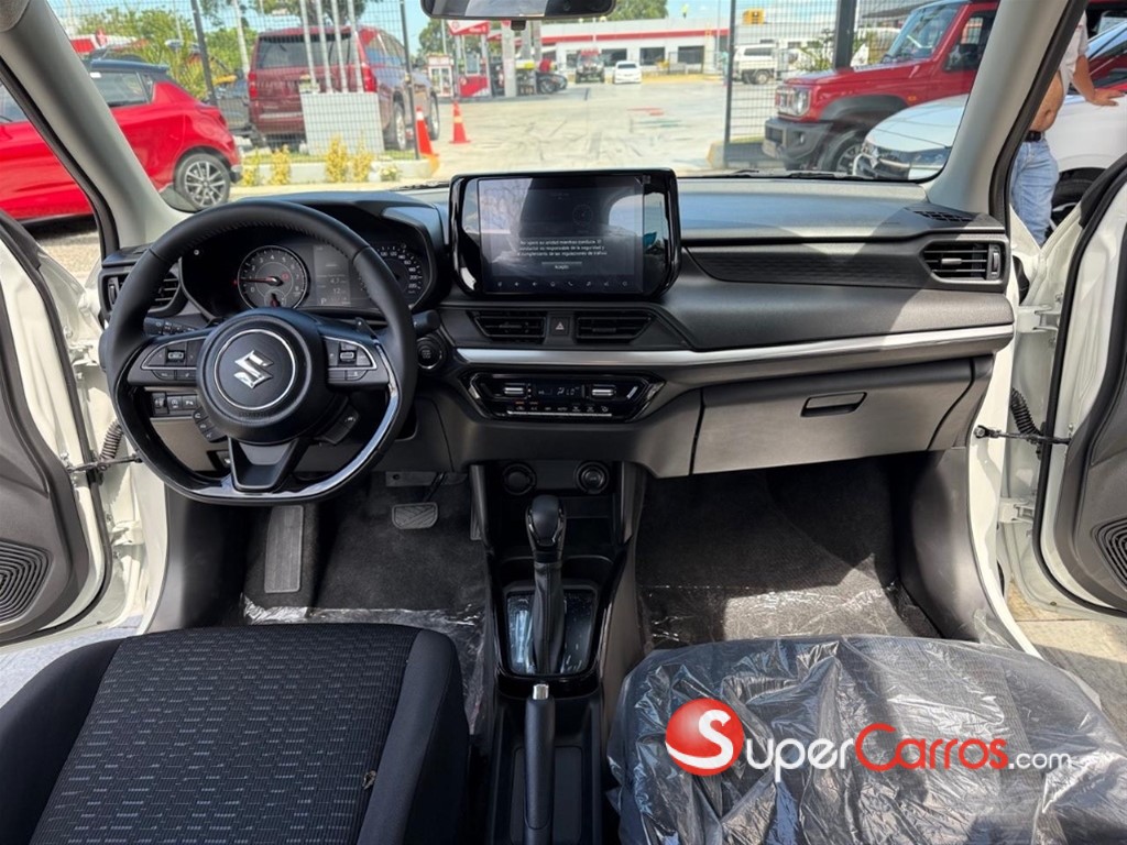 2026 Suzuki Swift GLX Hybrid — foto 7 / 9