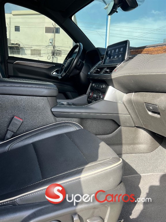 2021 Chevrolet Suburban Premier — foto 7 / 8