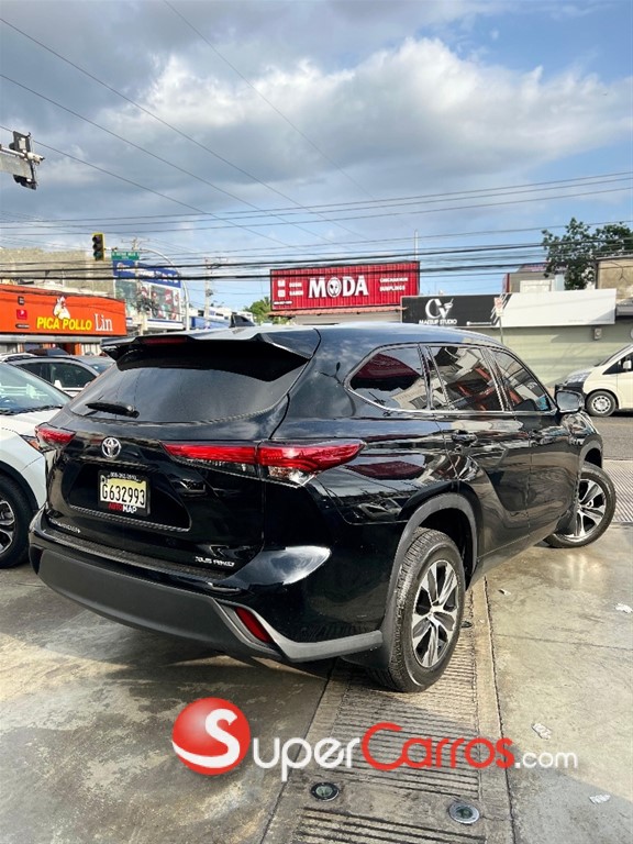 2020 Toyota Highlander Hybrid XLE — foto 2 / 9