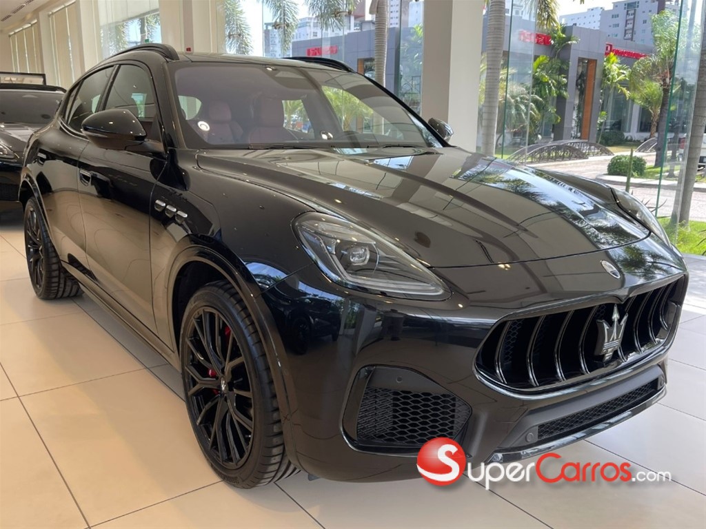2026 Maserati Grecale Modena