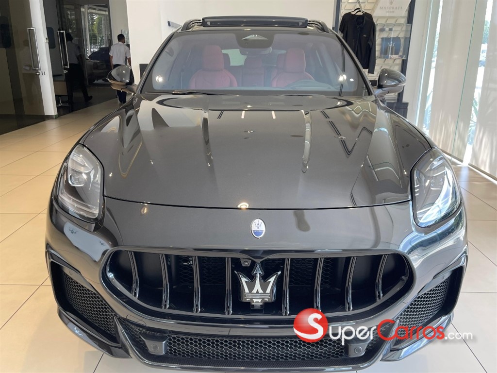 2026 Maserati Grecale Trofeo — foto 2 / 12