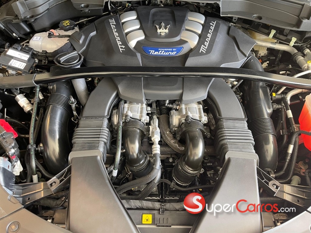 2026 Maserati Grecale Trofeo — foto 12 / 12