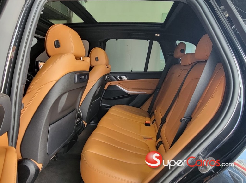 2022 BMW X 5 XDRIVE 40i M PACKAGE — foto 6 / 10