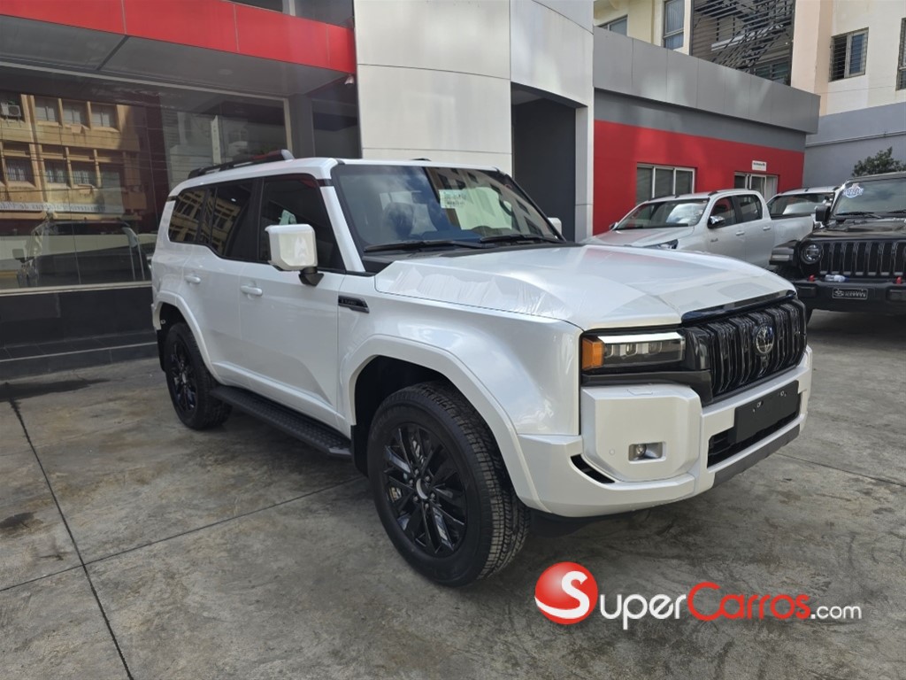 2027 Toyota Land Cruiser Prado Luxury 01 — foto 4 / 11