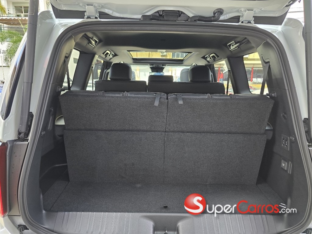 2027 Toyota Land Cruiser Prado Luxury 01 — foto 6 / 11