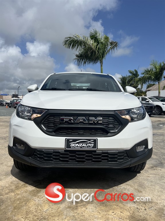 2026 Ram 700 Bighorn — foto 3 / 12