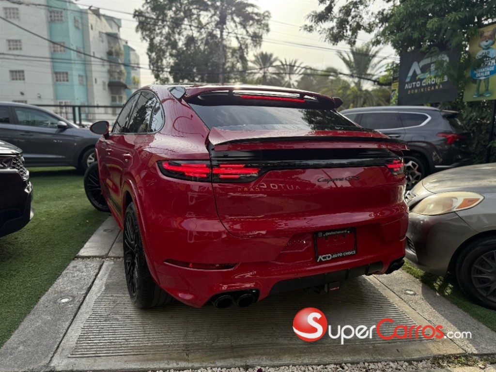 2021 Porsche Cayenne GTS — foto 5 / 12
