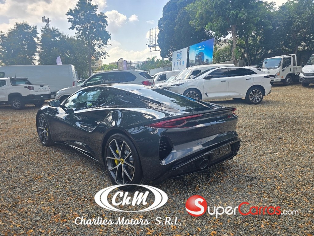 2025 Lotus Emira — foto 4 / 12