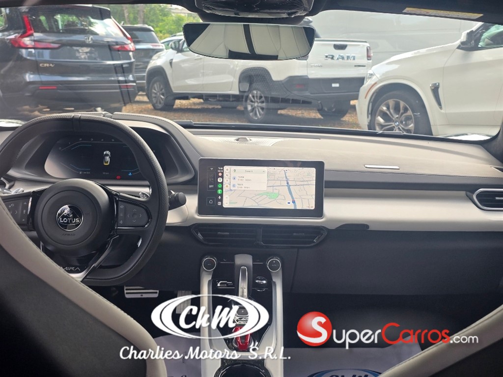 2025 Lotus Emira — foto 8 / 12