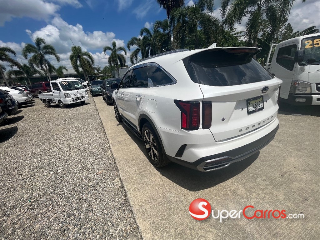 2022 Kia Sorento SXT — foto 6 / 9