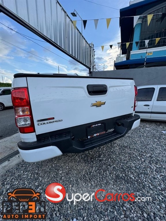 2022 Chevrolet Colorado LT — foto 2 / 11