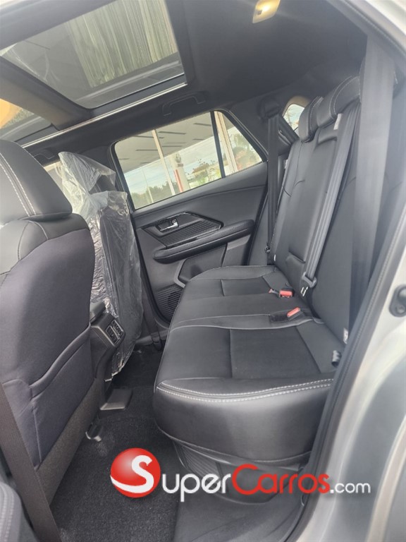 2024 Toyota Yaris Cross Hibrido Limited — foto 3 / 7