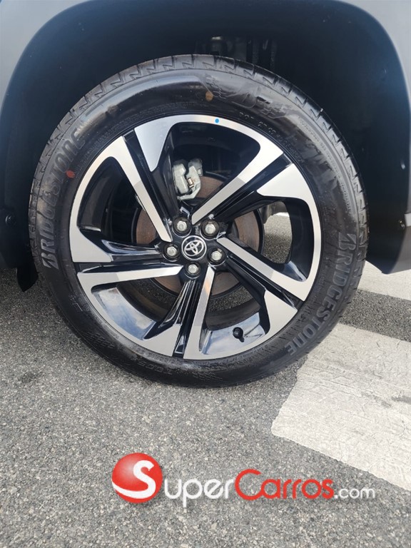 2024 Toyota Yaris Cross Hibrido Limited — foto 4 / 7