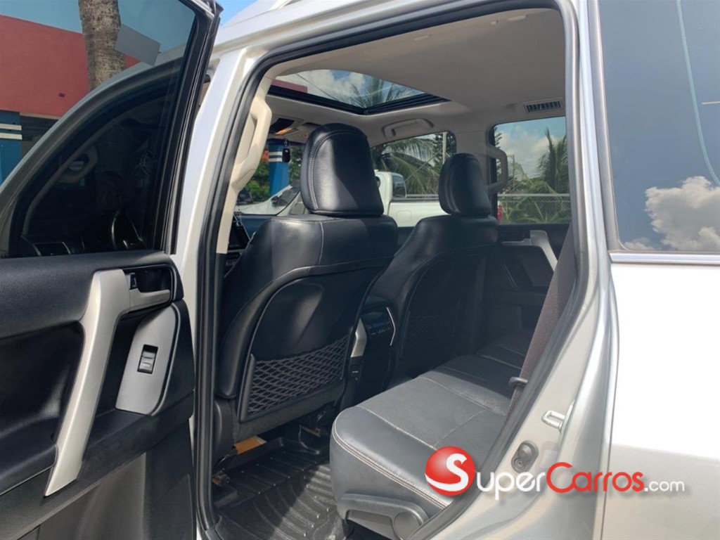 2019 Toyota Land Cruiser Prado VXL — foto 6 / 12