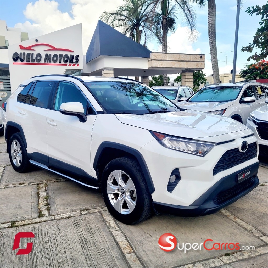 2020 Toyota RAV4 XLE — foto 10 / 10