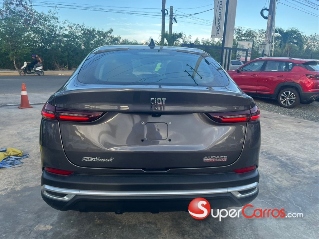 2024 Fiat Fastback Audace — foto 3 / 10