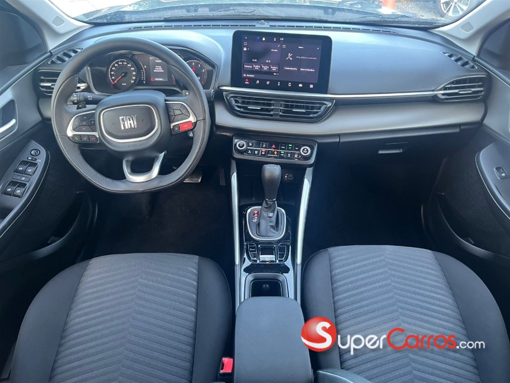 2024 Fiat Fastback Audace — foto 8 / 10