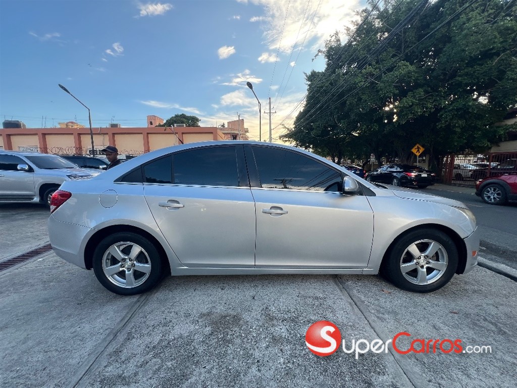 2014 Chevrolet Cruze LT — foto 4 / 11