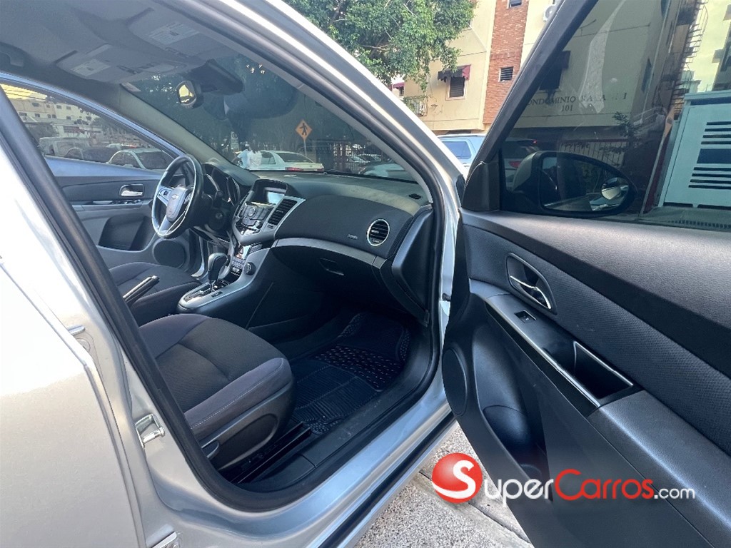 2014 Chevrolet Cruze LT — foto 10 / 11