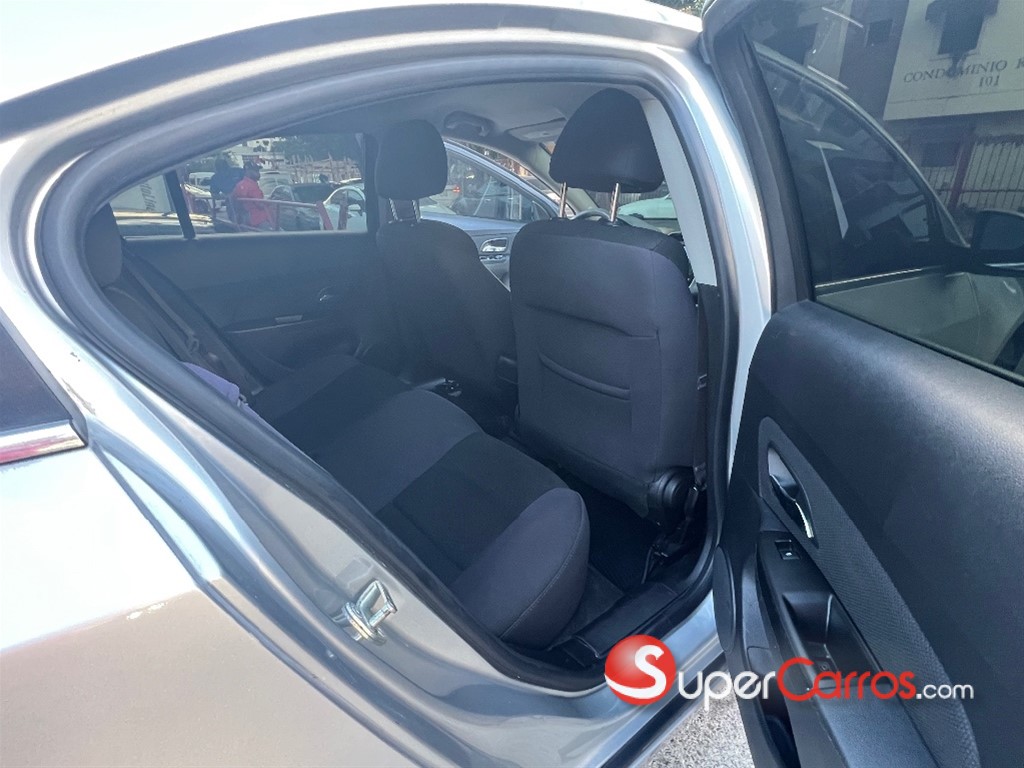 2014 Chevrolet Cruze LT — foto 11 / 11