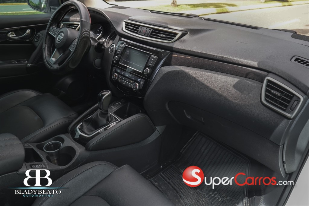2020 Nissan Qashqai Exclusive — foto 4 / 11
