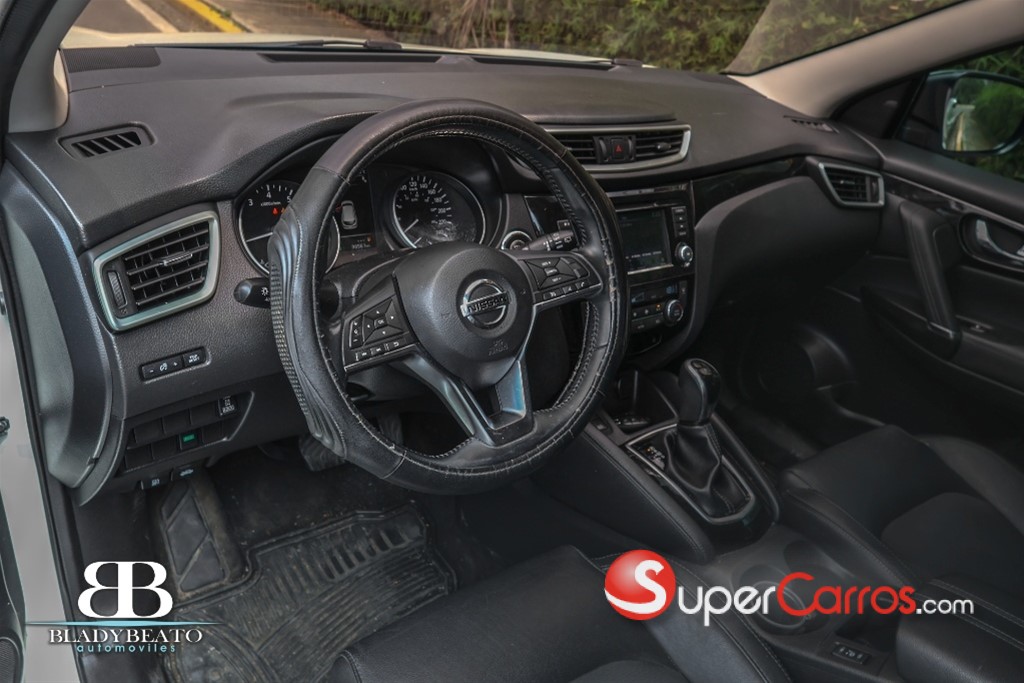 2020 Nissan Qashqai Exclusive — foto 10 / 11
