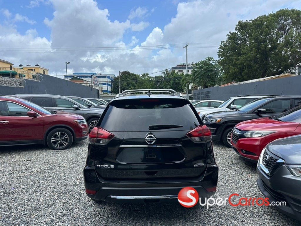 2019 Nissan Rogue S — foto 5 / 10