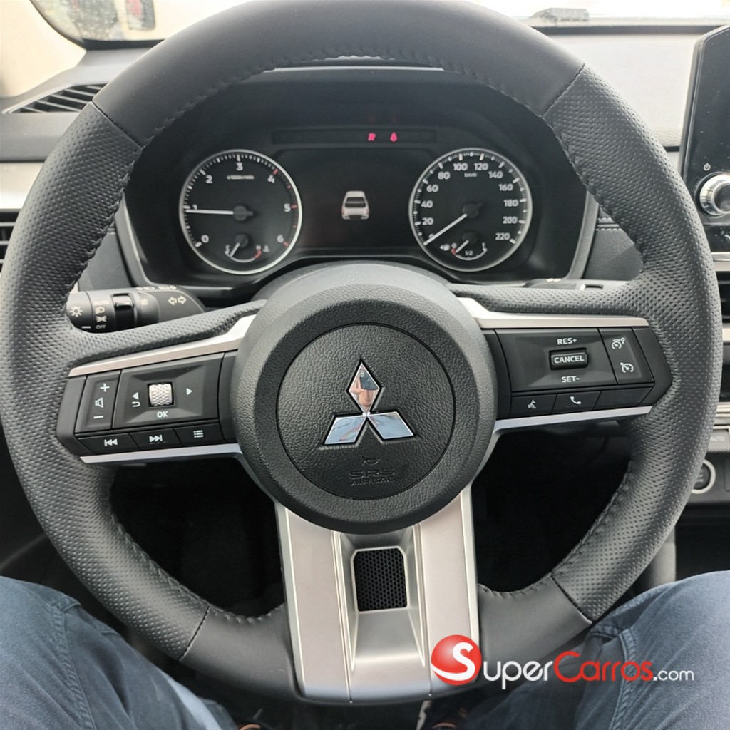 2025 Mitsubishi Motors L 200 Sportero — foto 7 / 10