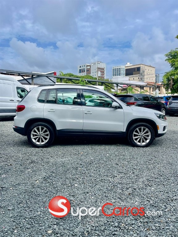 2018 Volkswagen Tiguan — foto 10 / 11