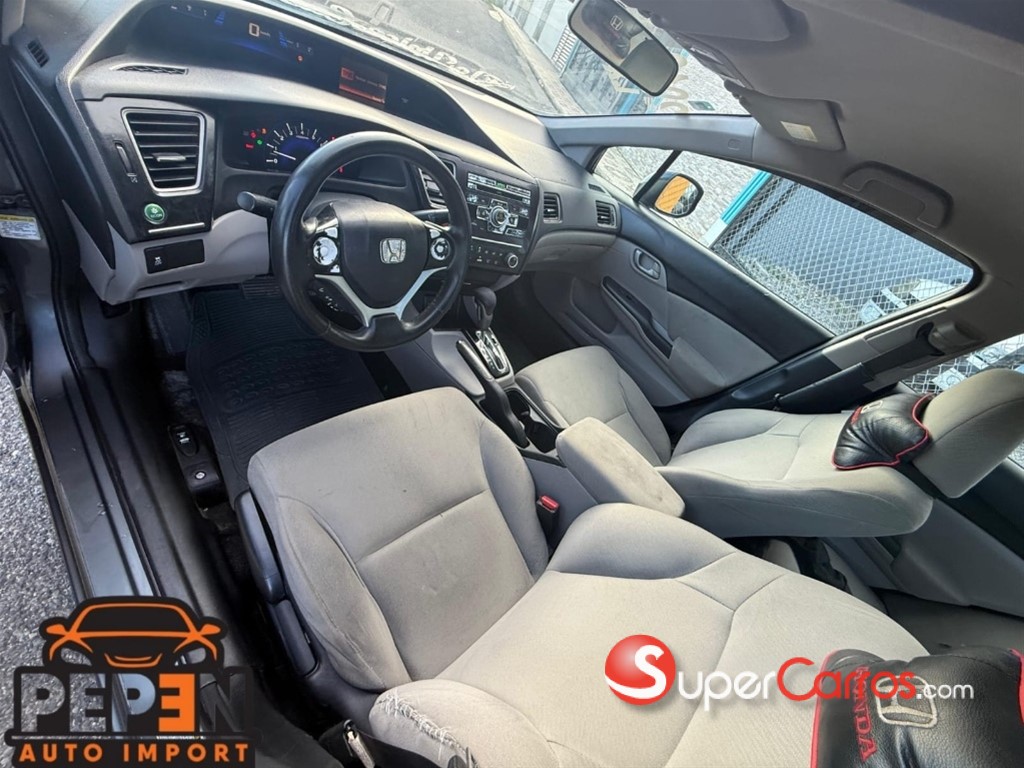 2013 Honda Civic LX — foto 3 / 10