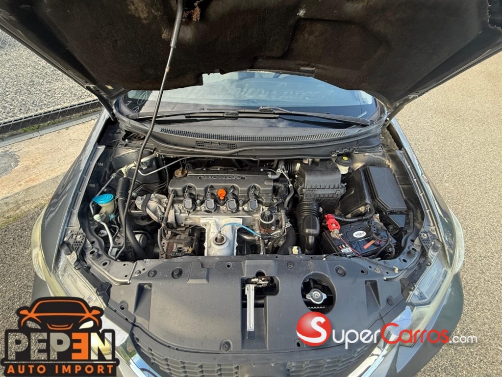 2013 Honda Civic LX — foto 5 / 10
