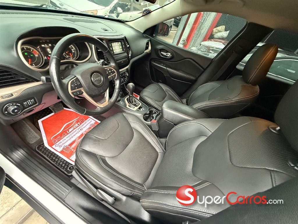 2017 Jeep Cherokee Latitude — foto 6 / 10