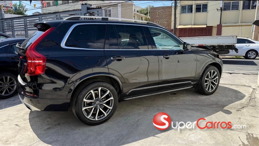 2019 Volvo XC90 Momentum T6 — foto 3 / 11